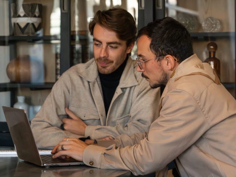 Les experts en Marketing Digital et SEO Les experts en Marketing Digital et SEO